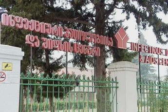 Tbilisis-infeqciur-saavadmyofoSi-kovidinficrebulTa-Soris-erTi-Tvis-Cvilicaa