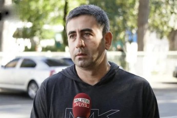 irakli-kvaracxelia-Tavdamsxmeli-40-wlamdea-ZiriTadad-qarTulad-saubrobda-vecadeT-rom-komunikacia-gvqonoda-da-ramdenjerme-megruladac-gvipasuxa