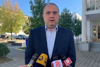 irakli-Ciqovani-zugdidSi-ganviTarebul-movlenebze-Sss-Tavis-xelT-arsebul-yvela-SesaZleblobas-iyenebs-raTa-moxdes-am-adamianis-identificireba-da-Sesabamisad-dakaveba