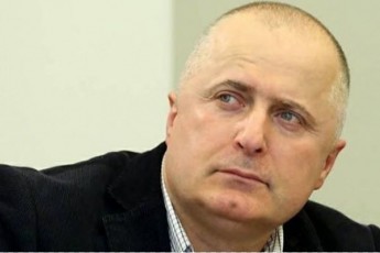amiran-saluqvaZe-maT-axloblebs-SeekiTxeT-unda-CaetarebinaT-Tu-ara-Sturmi-kiTxvis-dasmis-win-SeaxseneT-nord-osti-beslani-da-aS