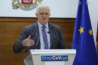 amiran-gamyreliZe-vfiqrobT-koronavirusis-gavrcelebis-piki-gveqneba-noembris-meore-mesame-kviras-amitom-gagrZeldeba-SemTxvevebis-zrdis-tendencia-mTavaria-procesi-dRemde-marTvadia