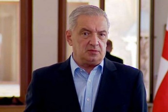 gia-volski-opoziciaze--es-adamianebi-ambiciebiT-da-xiblis-codviT-arian-Sepyrobilebi