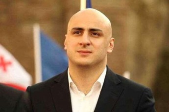 nika-melia-kritikuli-saaTebi-modis-xmebs-dacva-sWirdeba