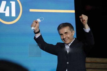 biZina-ivaniSvili-qarTuli-ocneba-mesamed-imarjvebs-principul-arCevnebSi
