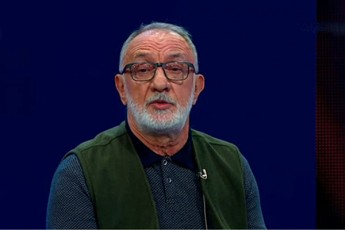 goga-xaindrava-es-arCevnebi-ori-simboloTi-darCeba-qarTul-sazogadoebas---buba-kikabiZis-rusulad-namReri-Tbiliso-da-SaSkinis-iaraRi