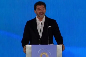 kaxa-kalaZe--qarTuli-ocnebas-momaval-patlamentSi-mxolod-pirveli-turis-monacemebiTac-ki-SeuZlia-umravlesobis-Seqmna-da-giorgi-gaxarias-mTavrobisTvis-ndobis-gamocxadeba