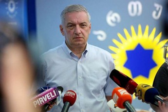 giorgi-volski-amerikis-SeerTebuli-Statebis-saelCo-swor-analizze-dayrdnobiT-akeTebs-gancxadebas