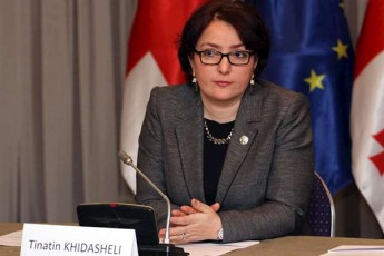 Tina-xidaSeli-opozicias-raRaze-monawileobdiT-arCevnebSi-lela-kakuliam-giTxraT-rom-77-ze-meti-iqnebodiT