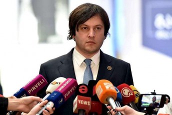 irakli-kobaxiZe-saakaSvili-yvelaferze-wamsvlelia-magram-xelisufleba-imisTvis-aris-rom-aseTi-adamianebi-yvelaferze-ver-wavidnen