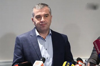 daviT-baqraZe-grigol-vaSaZis-pirveli-gancxadeba-iyo-gaugebari-da-opoziciuri-erTobis-damazianebeli-magram-im-ganmartebebiT-rac-Semdeg-gakeTda-mimaCnia-rom-es-Tema-amowurulia