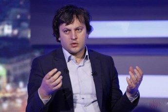 irakli-kobaxiZe-visac-aqvs-Zlieri-poziciebi-is-dialogsa-da-diskusias-ar-gaurbis