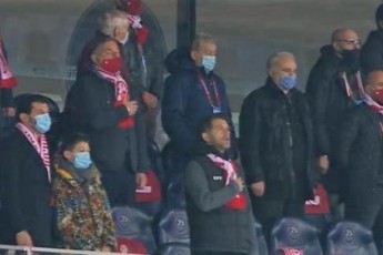 unda-gameTvaliswinebina-Seqmnili-viTareba---vis-uxdis-kaxi-kalaZe-bodiSs