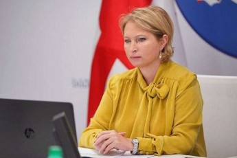 naTia-Turnava-gvirabis-bolos-sinaTle-gamoCnda---saqarTvelo-koronavirusis-sawinaaRmdego-vaqcinas-erT-erTi-pirveli-miiRebs
