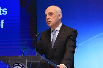 daviT-zalkaliani-miRebulia-sasicocxlo-mniSvnelobis-dokumenti-romelic-nato-s-Ria-karis-politikas-da-saqarTvelos-mtkice-mxardaWeras-kidev-erTxel-usvams-xazs
