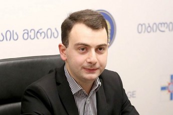 giorgi-CakvetaZe-qarTuli-ocnebis-axalgazrduli-organizacia-dReidan-aqtiurad-Seudgeba-qalaqSi-kedlebis-saagitacio-masalisgan-gaTavisuflebas