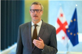 karl-harceli-vxedav-realur-SesaZleblobas-mivaRwioT-progress