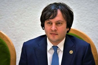 irakli-kobaxiZe-rogorc-ki-detalebi-gasajarovdeba-maSinve-safrTxe-Seeqmneba-molaparakebebs
