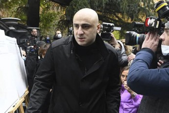 nika-melia-Cven-ar-vuformebT-biZina-ivaniSvils-moparul-arCevnebs