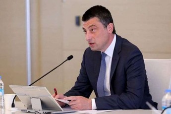 premieris-TqmiT-300-larian-daxmarebaze-miRebuli-ganacxadebi-axal-wlamde-dakmayofildeba