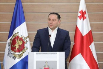 vaxtang-gomelauri-Cemi-mxridan-uxerxuli-iqneba-vTqva-viqnebi-Tu-ara-axal-ministrTa-kabinetSi-daelodeT