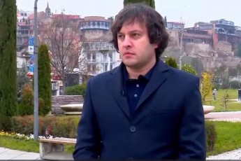 irakli-kobaxiZe-gvaqvs-ramdenime-politikur-samarTlebrivi-svla-rac-qmnis-garantias-rom-parlamenti-ar-iqneba-arc-erTpartiuli-da-arc-orpartiuli-iqneba-mravalpartiuli