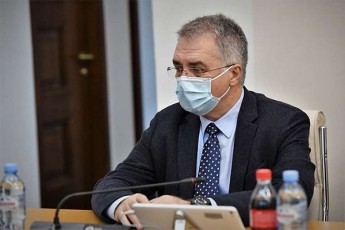 daviT-sergeenko-bazroba-Ria-sivrcea-magram-rogorc-Cans-iq-naklebad-xdeboda-distanciis-dacva