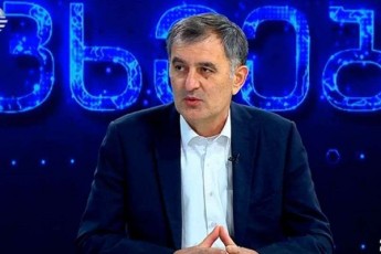 sozar-subari-im-opoziciis-fonze-romelic-Cven-gvyavs-diskomforti-ki-ara-maTi-parlamentSi-yofna-fasaduri-iqneboda