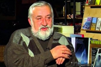 vaxtang-ZabiraZe-weli-daviwyeT-dapirispirebiT-da-vamTavrebT-isev-politikuri-dapirispirebiT-da-or-banakad-gayofili-politikuri-speqtriT