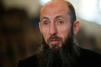 vladimer-kexmani--me-nino-ananiaSvils-vTxove-CemTvis-principuli-sakiTxia-rom-is-rusi-balerinaa-man-didxans-ifiqra-magram-bolos-movilaparakeT-da-dokumentebs-xeli-moawera