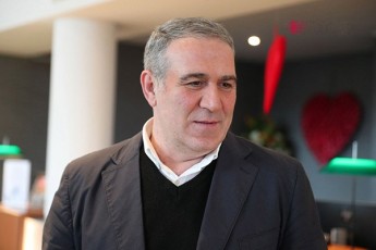 nugzar-wiklauri-opoziciur-partiebs-vurCevdi-arc-erTi-gancxadebiT-an-moqmedebiT-bzari-ar-Seitanon-opoziciur-erTobaSi