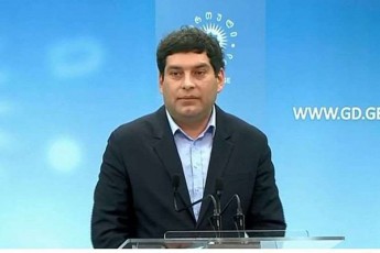 beqa-daviTuliani-qarTul-ocnebas-didi-xania-gacxadebuli-aqvs-mzaoba-visaubroT-poziciebis-daaxloebaze-da-opozicia-parlamentSi-SemoviyvanoT