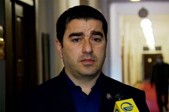 Salva-papuaSvili-qarTul-ocnebas-calmxrivad-uwevs-progresuli-reformebis-gatareba-Cveni-oponentebi-ki-dakavebulni-arian-imiT-rom-rogorme-ajanjRaron-es-qveyana