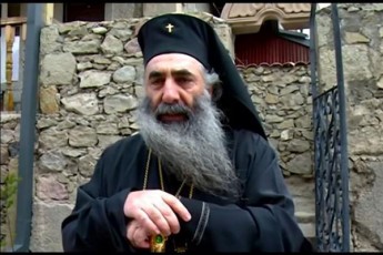 mitropoliti-Teodore-ar-SeiZleba-vaqcinas-ukuefeqtebi-ar-hqondes-aucilebelia-iyos-axsnili-ras-warmoadgenen-es-preparatebi
