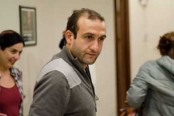 iago-xviCia-politikaSi-bevri-adamianis-qceva-ar-momwonebia-magram-vzivar-molaparakebis-magidasTan-rom-miviRo-113-xma-konstituciis-Sesacvlelad