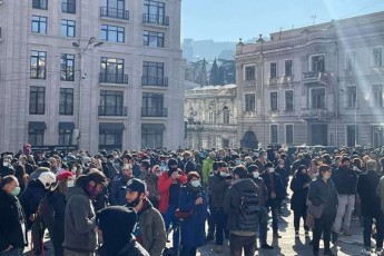 samoqalaqo-aqtivistebi-da-opoziciis-wevrebi-qveynaSi-dawesebul-regulaciebs-aprotesteben