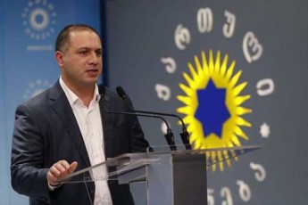 givi-miqanaZe-tini-koqsis-angariSze-aRniSnuli-aris-mwuxareba-imis-Taobaze-rom-opozicia-misTvis-gamocxadebul-ndobasa-da-mandatebs-jerjerobiT-ar-iziarebs