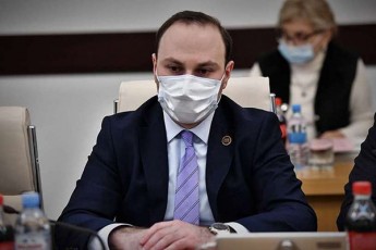 anri-oxanaSvili-opoziciis-arCevani-Tu-isev-sabotaJi-da-qveynis-ZirgamomTxreli-saqmianoba-iqneba-konkretuli-gadawyvetilebis-miReba-mogviwevs
