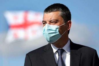 giorgi-gaxaria-saqarTvelo-iqneba-erT-erTi-pirveli-qveyana-romelic-Pfizer-is-vaqcinas-miiRebs