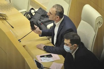 aleko-elisaSvili-Tea-wulukianma-ver-gabeda-Tavisi-telefonis-nomris-dasaxeleba---gabedos