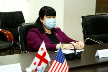 Tamar-gabuniam-ganmarta-ratom-ar-tardeba-skolis-moswavleebis-gafarToebuli-testireba