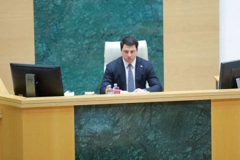 arCil-TalakvaZe-opozicias-ar-surs-iyos-opozicia-rac-demokratiuli-sistemebisTvis-warmoudgeneli-anomaliaa