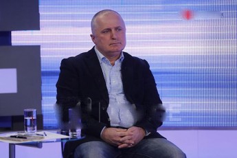 amiran-saluqvaZe-mrCeba-STabeWdileba-rom-mixeil-saakaSvili-daviT-garejSi-saerTod-ar-iyo-namyofi-rogorc-prezidenti-an-rogorc-turisti