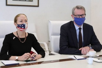 verdiqti-romelic-mohyva-gaxelaZis-ukanono-dakavebas-calsaxad-warmoadgens-signals-romelsac-Zalian-seriozulad-vekidebiT-moviTxovT-am-ukanono-patimrobidan-dauyovnebliv-gaTavisuflebas