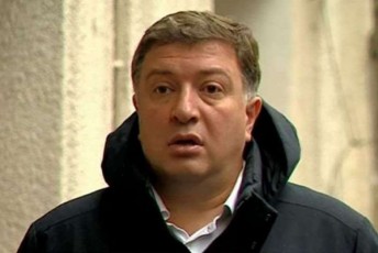 gigi-ugulava-ar-arseboben-partiis-liderebi-upirobod-da-uvadod