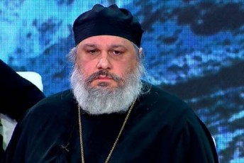 dekanozi-aleqsandre-galdava-televiziebSi-bilwsityvaobaze-ramdeni-furcelic-ar-unda-gadavSaloT-igive-kaligrafia-gvaqvs