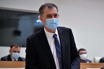 sozar-subari-nika-meliaze-verc-gavrilovis-Jirinovskisa-da-zuganovis-zurgs-ver-amoefareba-adamiani-romelic-samarTalsa-da-kanons-gaurbis