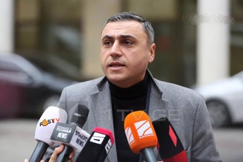 daviT-maTikaSvili-nacionalur-moZraobas-yvela-destruqciuli-gegma-Cauvarda-da-aRaraferi-darCa-garda-imisa-rom-Ria-konfrontaciaSi-Sesuliyo-samarTalTan-da-saxelmwifosTan