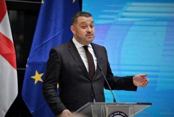 beqa-odiSaria-mxars-vuWer-mTavrobis-Semadgenlobas-imitom-rom-mas-saTaveSi-Caudgeba-irakli-RaribaSvili