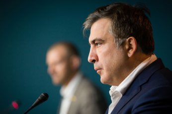 mixeil-saakaSvili-axla-mTavaria-frontis-gaSla-Seteva-Seteva-da-kidev-erTxel-Seteva
