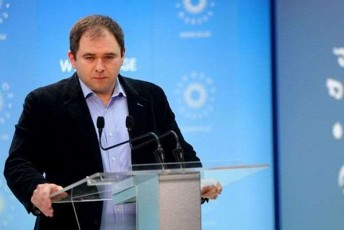 nikoloz-samxaraZe-opozicias-imis-dro-ar-aris-erTmaneTs-wvrilman-problemebze-vekinklaoT-gaverTiandeT-da-usafrTxoebis-problemebi-erTad-gadavwyvitoT